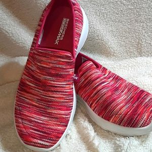 Skechers Goga Max Shoes